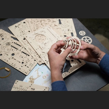 Marble Run Wciągnik Stopniowy - UGEARS